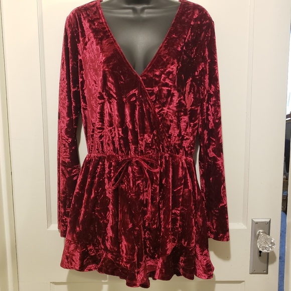 Bebop Crushed Velvet Romper Jumper - Picture 2 of 7